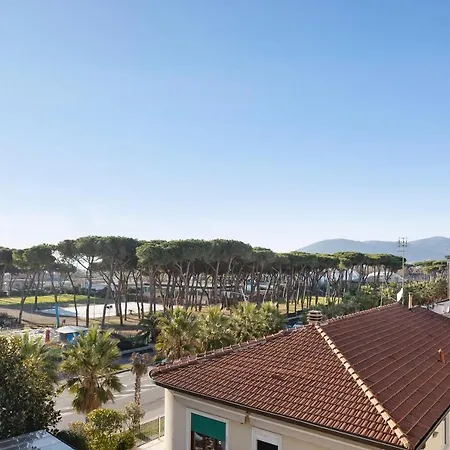 Mare Marina Di Carrara